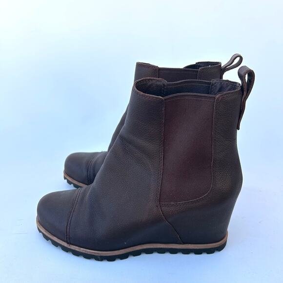 UGG Pax Wedge Leather Ankle High Heel Booties Stout Brown Chelsea Boots 9 - Picture 5 of 8